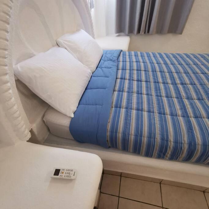 Comfy 2Bedroom Minutes From Downtown & Fast Wi-Fi Zihuatanejo Exterior photo
