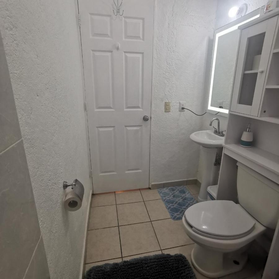 Comfy 2Bedroom Minutes From Downtown & Fast Wi-Fi Zihuatanejo Exterior photo