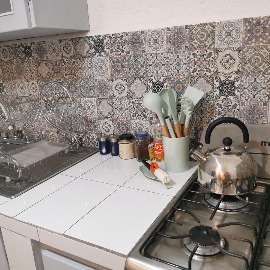 Comfy 2Bedroom Minutes From Downtown & Fast Wi-Fi Zihuatanejo Exterior photo